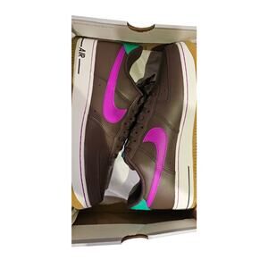 NIKE AIRFORCE 1 "BAROQUE BROWN /VIVID PURPLE  SZ 9.5M,10M,10.5M,&SZ 13M